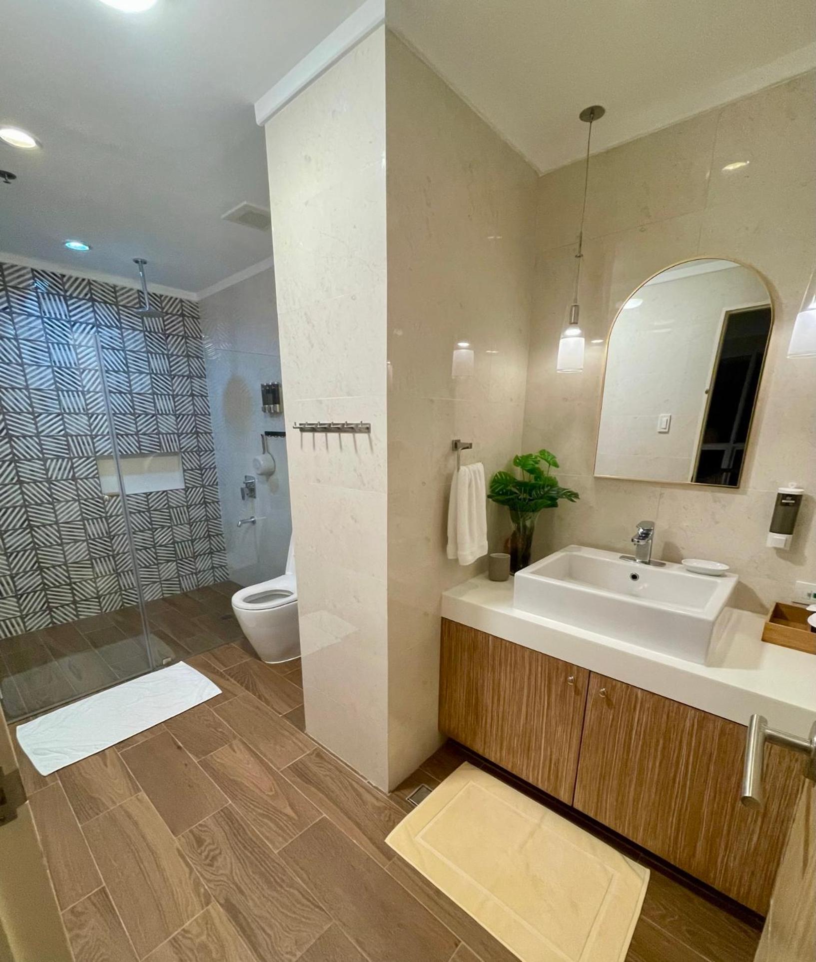 Pico De Loro 2 Bd Garden Loft With Lagoon View Nasugbu Zewnętrze zdjęcie